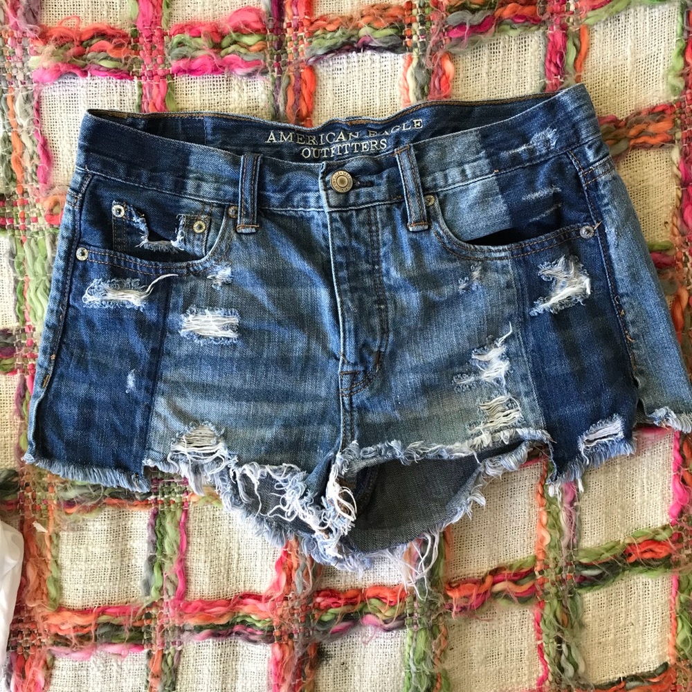 American Eagle Vintage Hi-Rise Denim Cut Offs